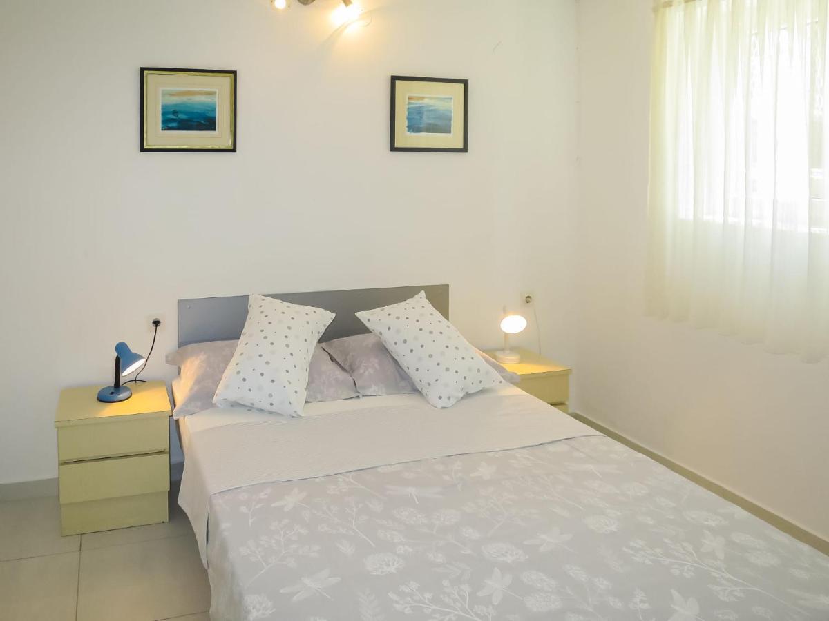Apartment Gottwald - Srd305 By Interhome Starigrad Paklenica Exterior photo